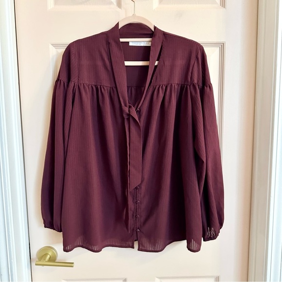 Time and Tru Tops - $5 SALE Purple time and tru peasant top